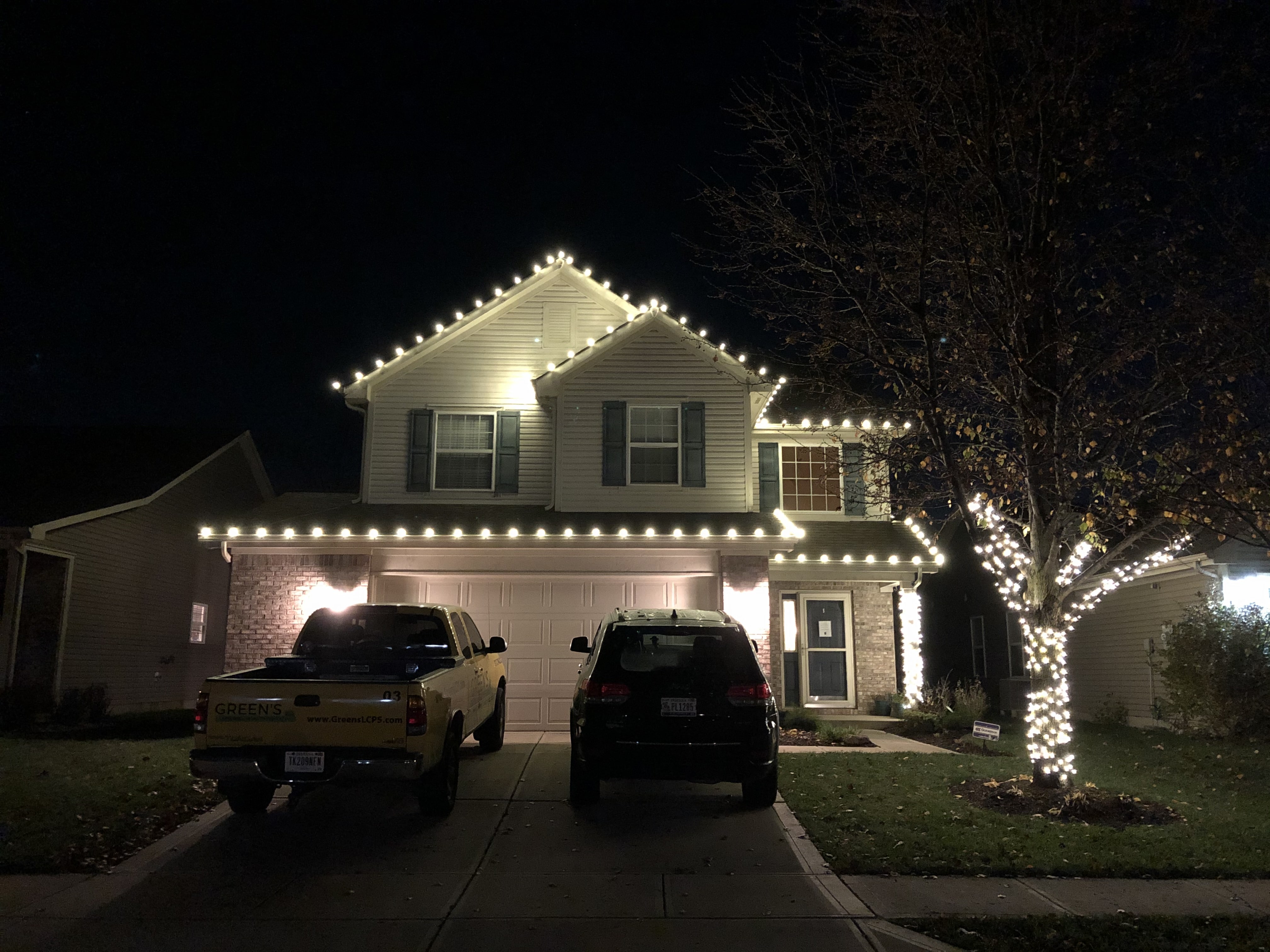 Indianapolis Christmas Lighting: Brighten Your Holidays with Professional Installation